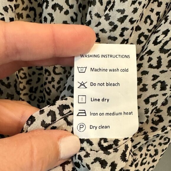 NWOT Calvin Luo | Black & White Animal Print Blouse Size Small - Picture 10 of 11